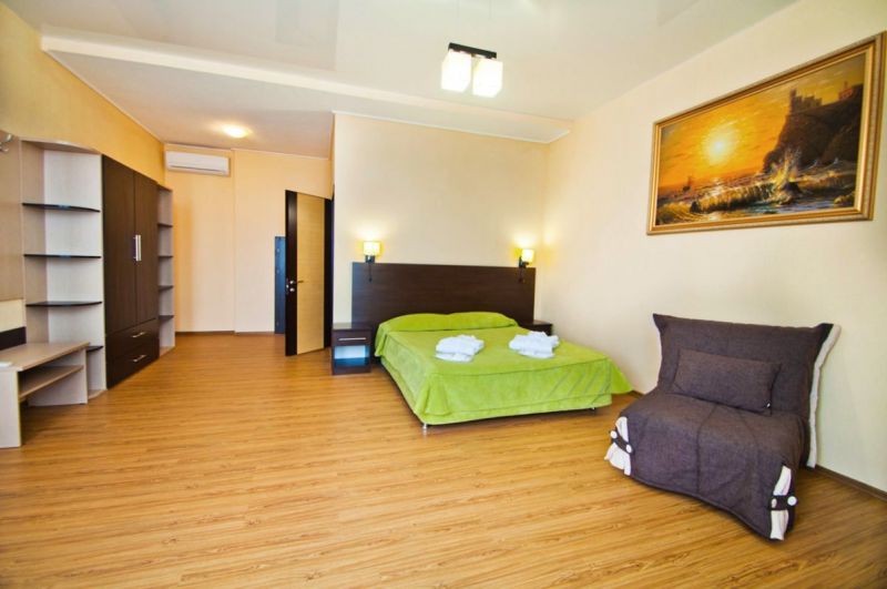 Курортный отель "Ателика Гранд Меридиан"